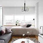 Apartment Sleepwell Itaekeskus, Direct Metro To Center And Bus To Airport