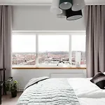 Apartment Sleepwell Itaekeskus, Direct Metro To Center And Bus To Airport *
