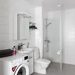 Sleepwell Itaekeskus, Direct Metro To Center And Bus To Airport Apartment *