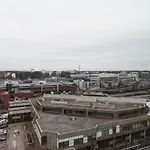 Sleepwell Itaekeskus, Direct Metro To Center And Bus To Airport * Helsinki