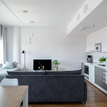 Apartman Sleepwell Itaekeskus, Close To Metro Helsinki