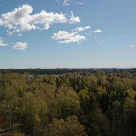 Sleepwell Itaekeskus, Direct Metro To Center And Bus To Airport