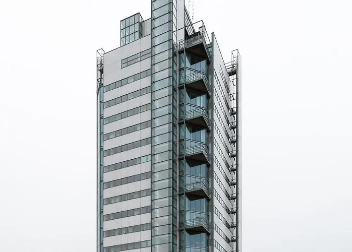 Sleepwell Itaekeskus, Direct Metro To Center And Bus To Airport דירה הלסינקי