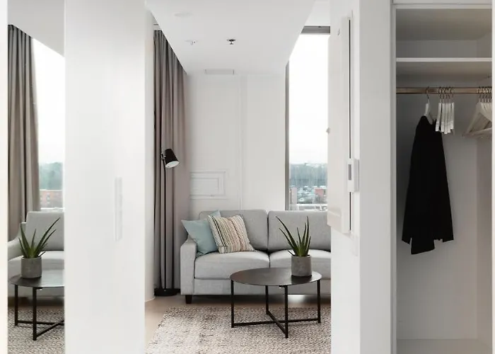 Sleepwell Itaekeskus, Direct Metro To Center And Bus To Airport *