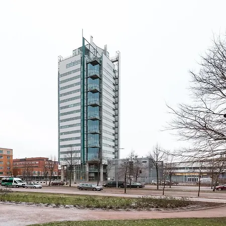 Apartment Sleepwell Itaekeskus, Close To Metro Helsinki