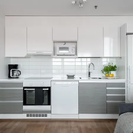 Sleepwell Itaekeskus, Direct Metro To Center And Bus To Airport *