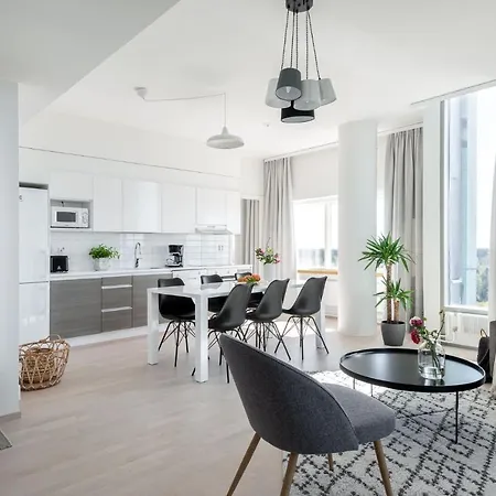 Sleepwell Itaekeskus, Direct Metro To Center And Bus To Airport *