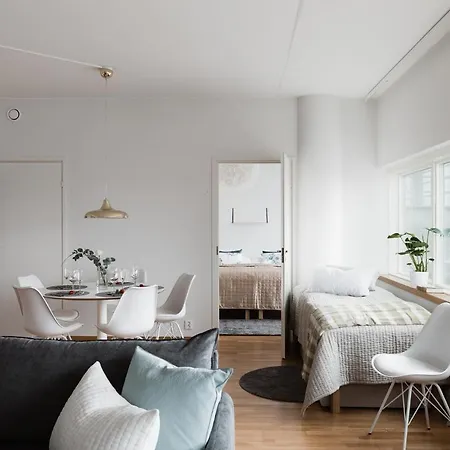 Sleepwell Itaekeskus, Direct Metro To Center And Bus To Airport *