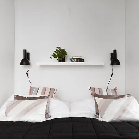 Sleepwell Itaekeskus, Direct Metro To Center And Bus To Airport * Helsinki